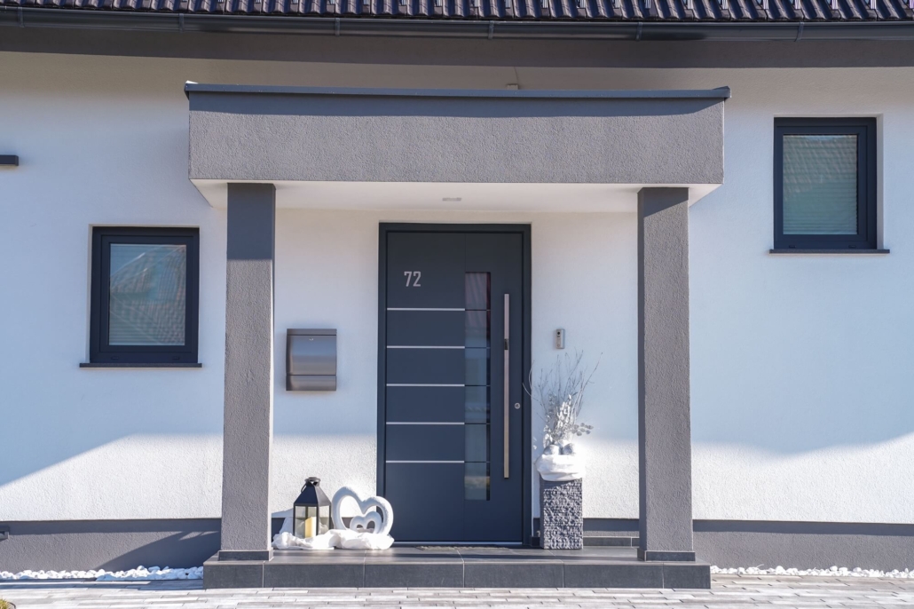 INOTHERM 14 Klasična siva vhodna vrata