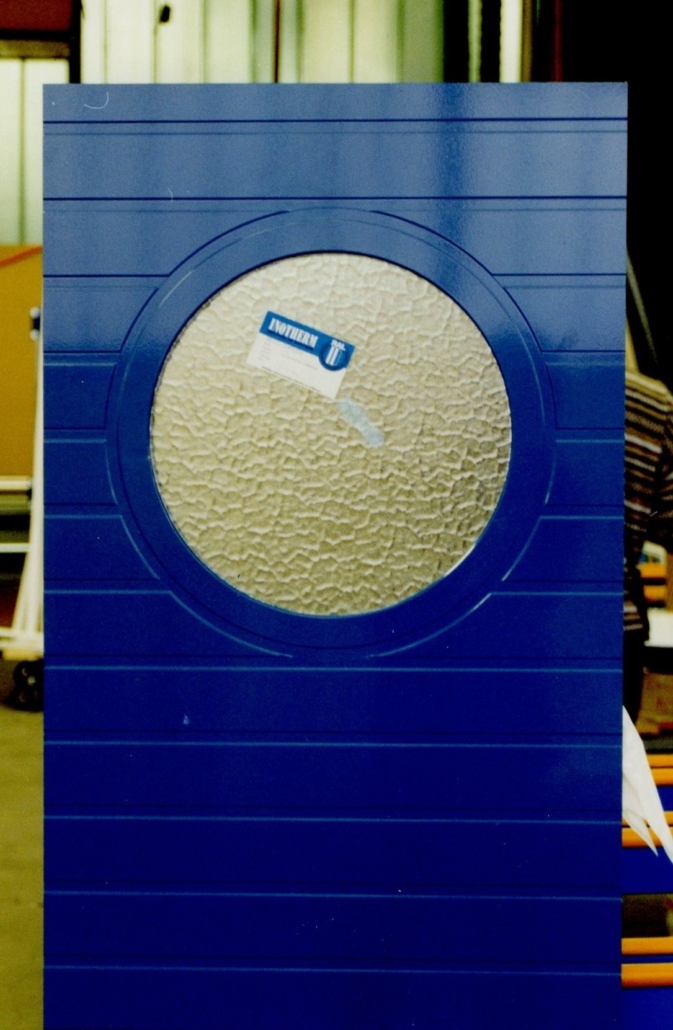 Old image of one of the first Inotherm entrance doors